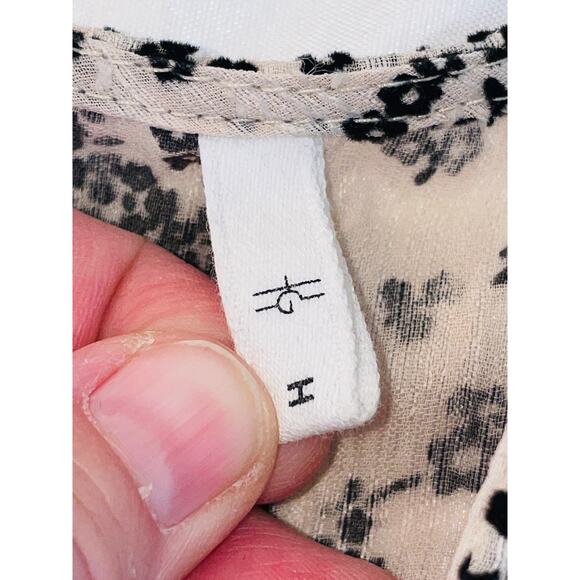 HG Summer Dress - Empire Waist, Loose Fitting, 3/4 Sleeves - Velvet Embossed - Picture 8 of 8